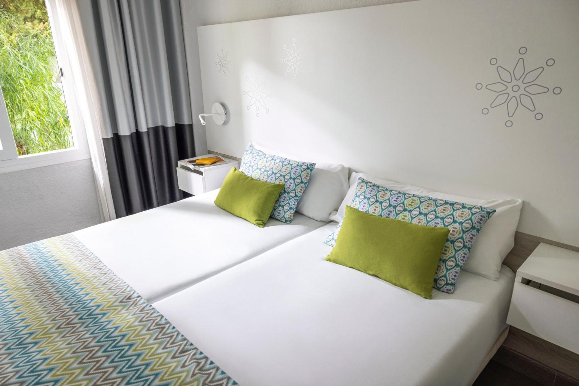 Tui Magic Life Cala Pada Hotell Santa Eularia des Riu Eksteriør bilde