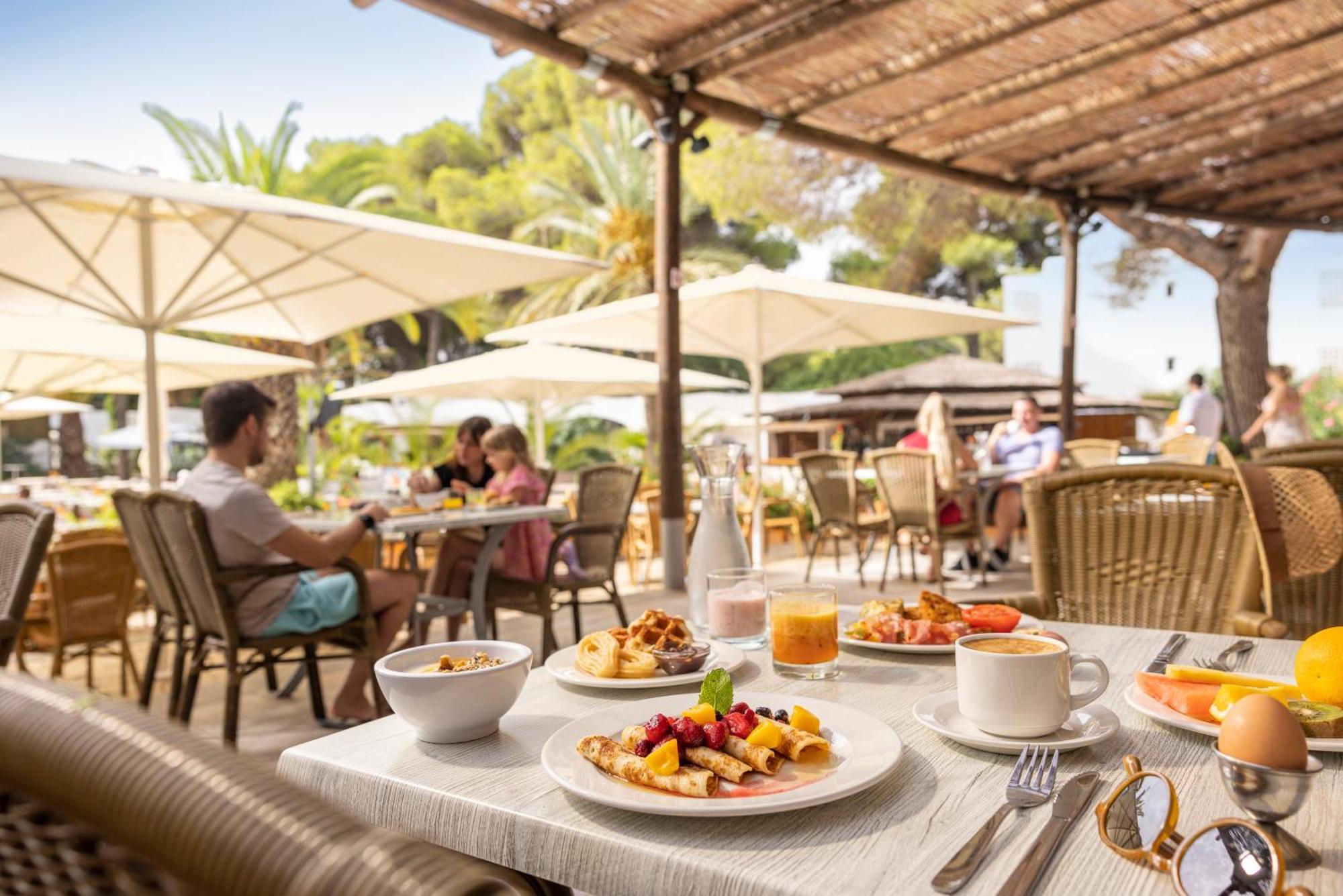 Tui Magic Life Cala Pada Hotell Santa Eularia des Riu Eksteriør bilde